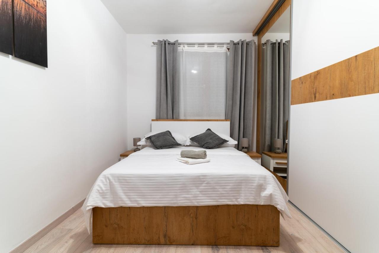 A Apartman